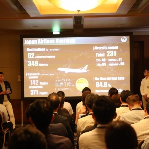 AdobeSymposium2019JAL_top