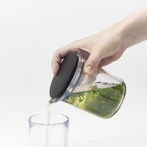 「急須の不便をデザインで解決する」nana’s green teaが「360KYUSU」を発売、店舗でも採用